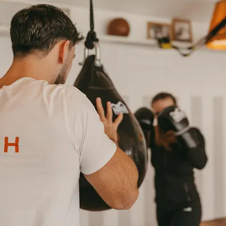 מלון Lily Of The Valley
