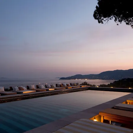 Hotel Lily Of The Valley 5*