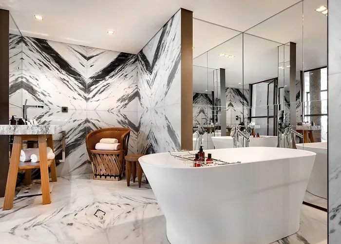 Hotel Lily Of The Valley 5*