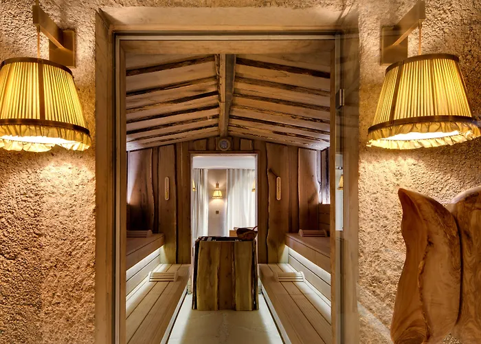 Lily Of The Valley Hotel 5*